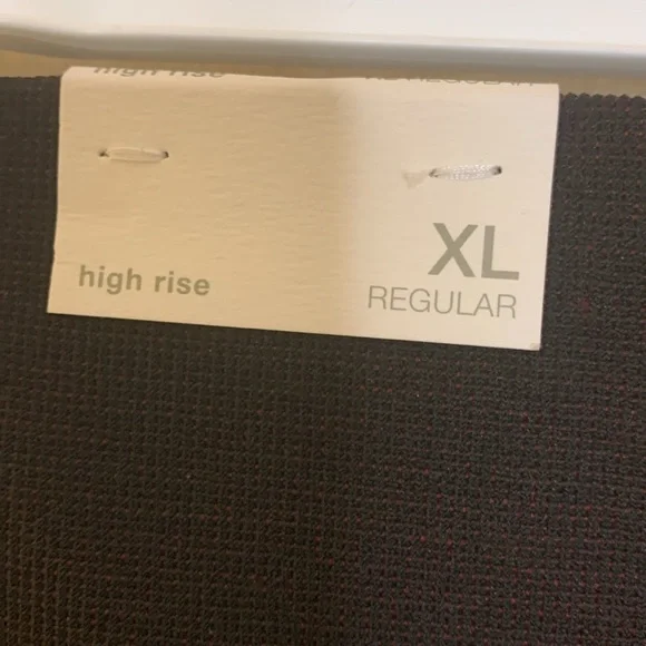 Maurice’s women’s plaid lined leggings size XL - Picture 3 of 7